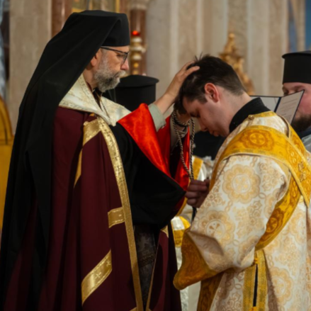 Ne légy hitetlen, hanem hívő! – nyolc új alszerpap a görögkatolikus egyház szolgálatában