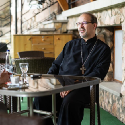Ahol a kegyelmek áradása élő valóság – a Magyar Kurír interjúja Mosolygó Péter kegyhelyigazgatóval
